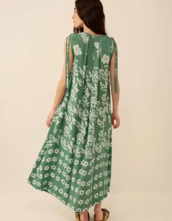 East Aggie Hand-Batik Floral Green Dress Green