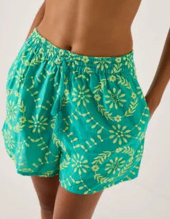 Lyla Floral Embroidered Shorts Blue