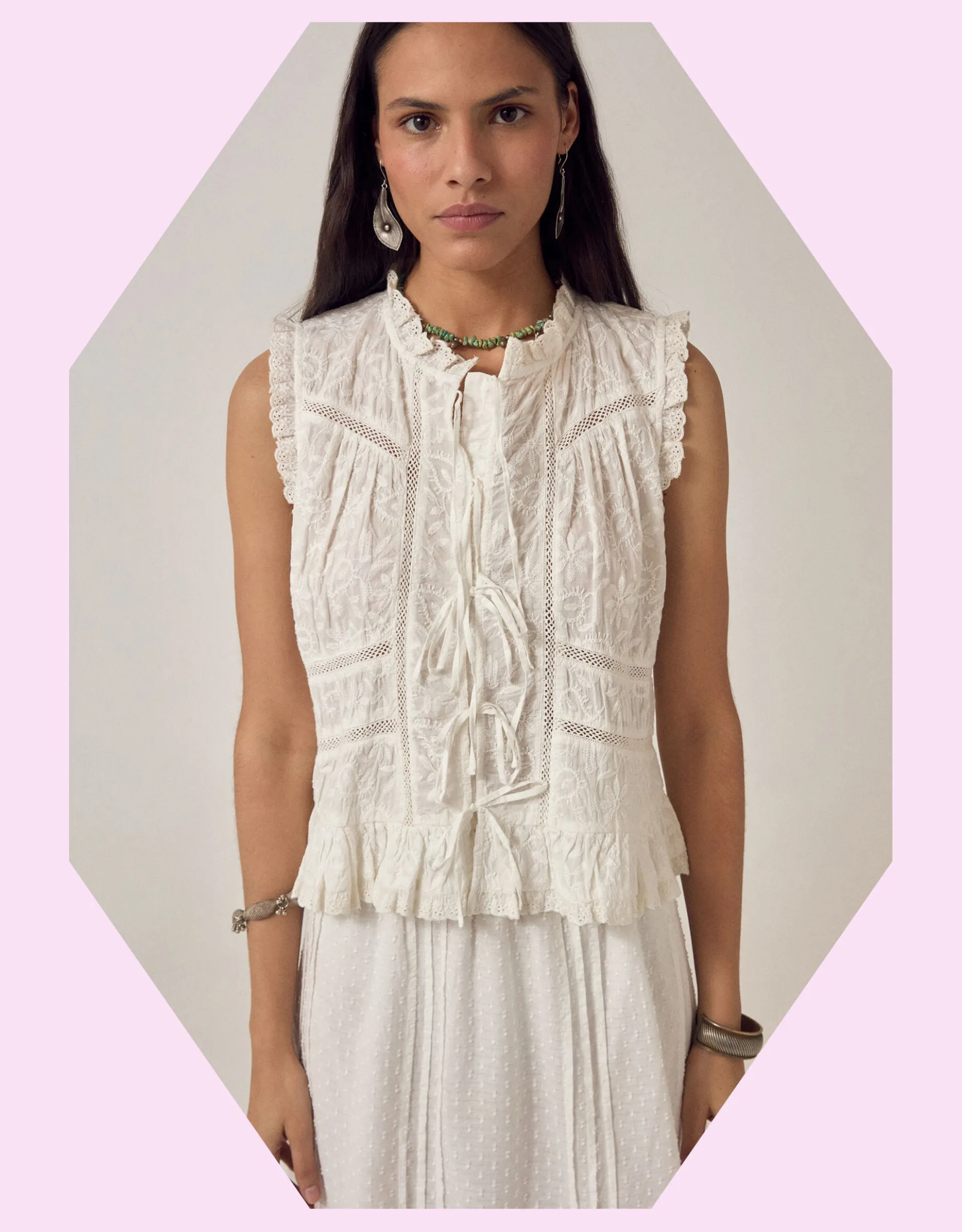 Maison Hotel Camila Embroidered Lace Top White