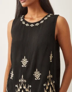 Saffron Embroidered Tank Top Black