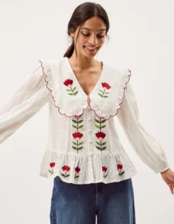 Talia Tulip Embroidered Scallop Collar Top White