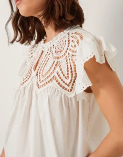 Zadie Broderie Frill Top White